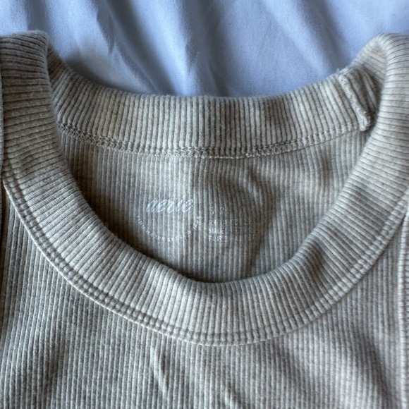 Cream Aerie Tank and Shorts - Picture 3 of 9